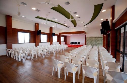 Edapalli Hotel | HOTEL BAHA