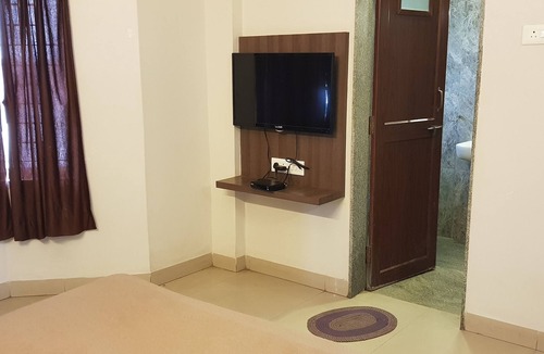 Kolhapur House | Hotel Bhagwati Lodging