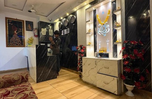 Navrangpura Hotel | hotel bhanu villa