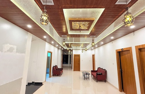 Naini Hotel | Hotel Blessing inn & Restaurant