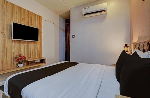 Vikhroli West Hotel | Hotel Blue Inn Residency
