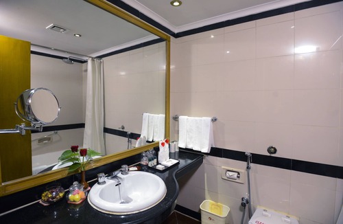 Varanasi Hotel | Hotel Clarks