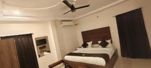 Visakhapatnam Hotel | HOTEL classic