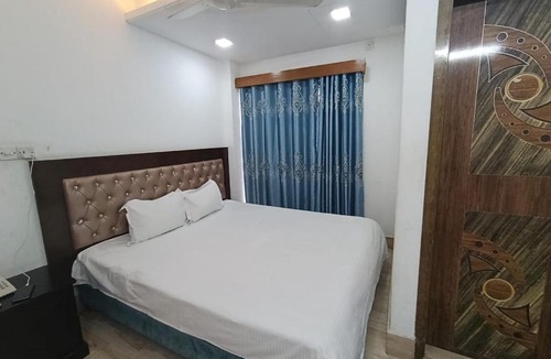 Dhaka Hotel | Hotel D Palace