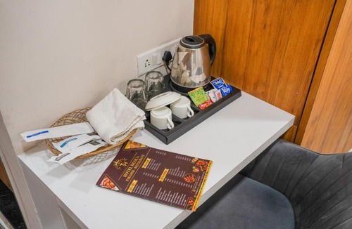 Indore Hotel | Hotel Deol's Paradise