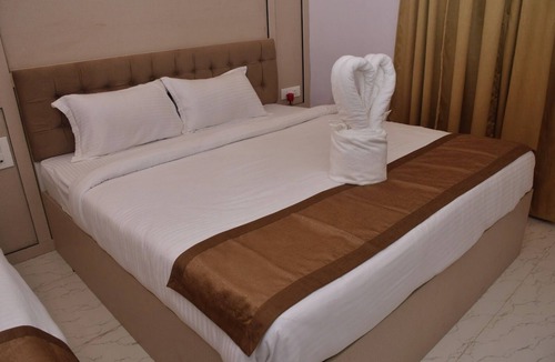 Rajgir Hotel | Hotel Devi Palace