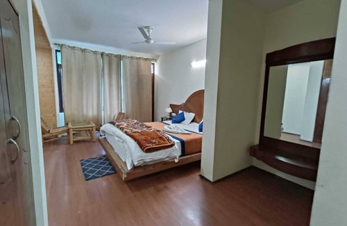 Aleo Hotel | Hotel Devlok Regency By NV Hospitality