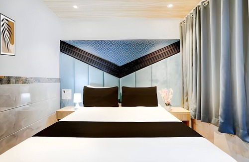 Dharavi Hotel | Hotel Diamond Residency