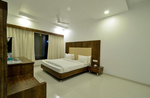 Shirdi Hotel | Hotel Dwarka Park
