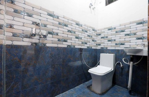 Faizabad Hotel | Hotel Dwarkadhish Plaza
