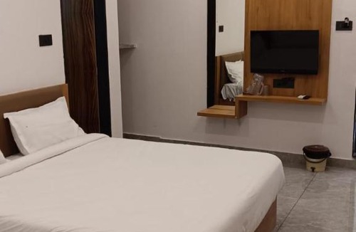 Dwarka Hotel | Hotel Dwarkesh
