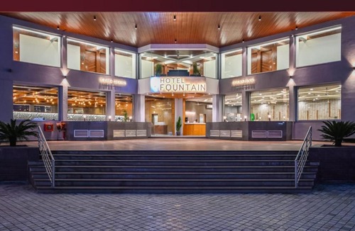 Pardi Hotel | Hotel Fountain - Kamrej