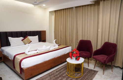 Shamshabad Hotel | HOTEL GALADARI