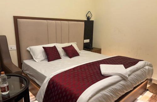 Tenali Hotel | Hotel Gokulam Grand
