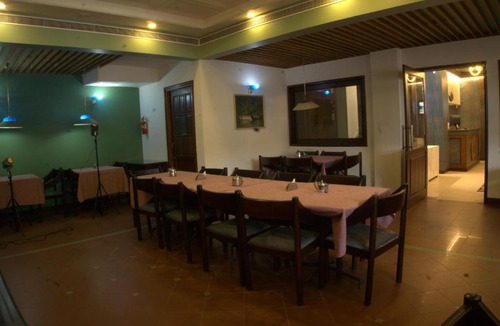 Shenoys Hotel | Hotel Golden Heights Ernakulam