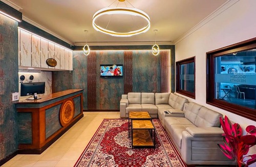 Shenoys Hotel | Hotel Golden Heights International