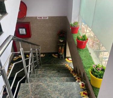 Vasundhara Hotel | Hotel Golden Stone