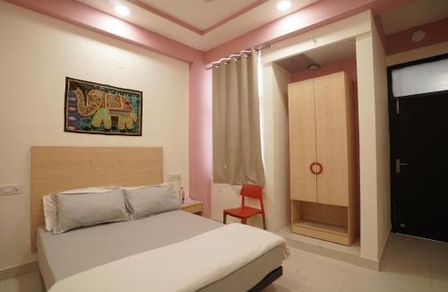 Shyam Nagar Hotel | Hotel Grand Capitol Near Railway Station