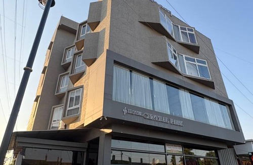 Nanded Hotel | Hotel Grand Central Park