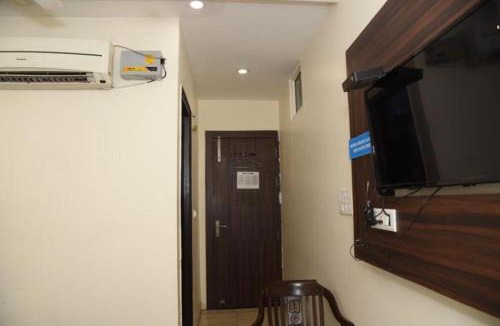 Vaishali Hotel | Hotel Grand In Near 2 Min From Vaishali Metro Station