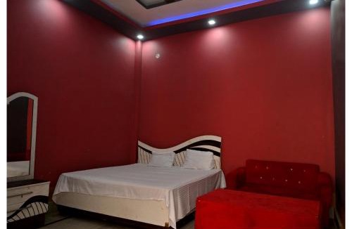 Faizabad House | Hotel Gulmohar palace