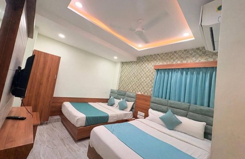 Gandhinagar Hotel | hotel hill view