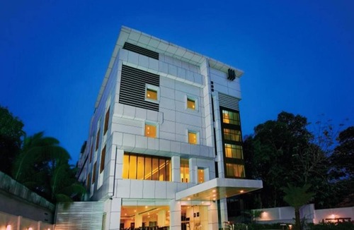 Kulanada Hotel | Hotel Hills Park Pathanamthitta