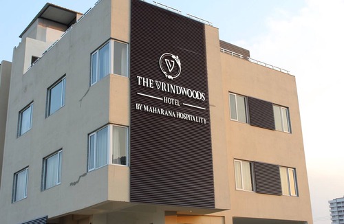 Vrindavan Hotel | Hotel in the divine city of Krishna with Luxury rooms.