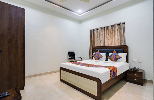 Raipur Hotel | Hotel Johar Inn