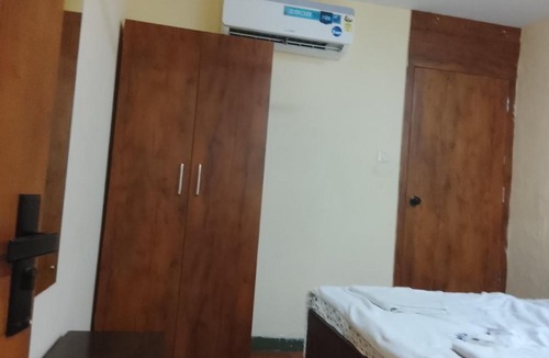 Morbi Hotel | Hotel JP