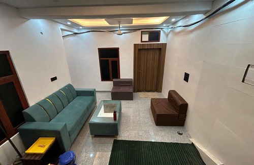 Ayodhya Cabin | HOTEL JS INN