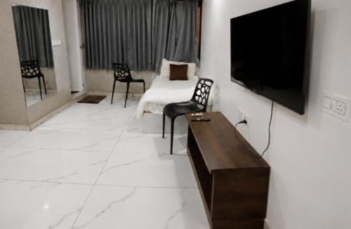 Gandhinagar Hotel | Hotel Kajri