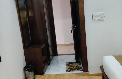 Tehri Hotel | HOTEL KAMAL RESIDENCY BY UK SEASON