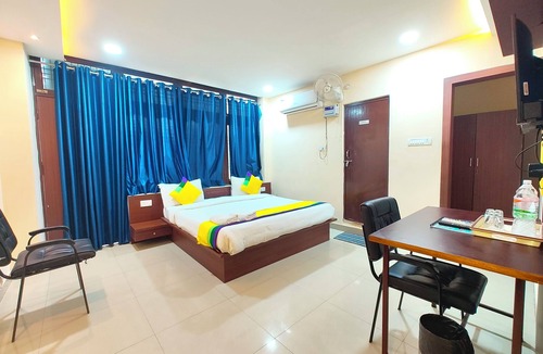 Varanasi Hotel | Hotel Kashi Grand Residency Varanasi