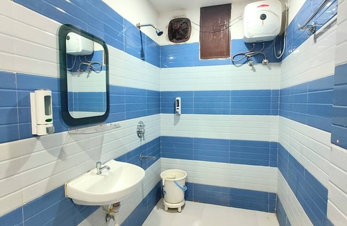 Varanasi Hotel | Hotel Kashi Grand Residency Varanasi