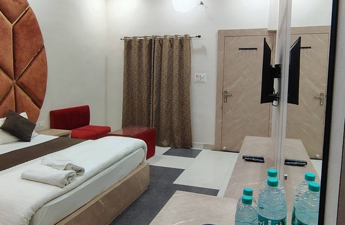 Chitrakoot Hotel | Hotel Kesar