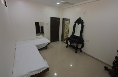 Dhule Hotel | Hotel Keshav Pride
