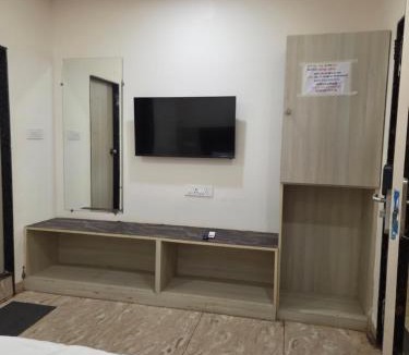 Rau Hotel | Hotel Kiwi Inn Reginoal Park