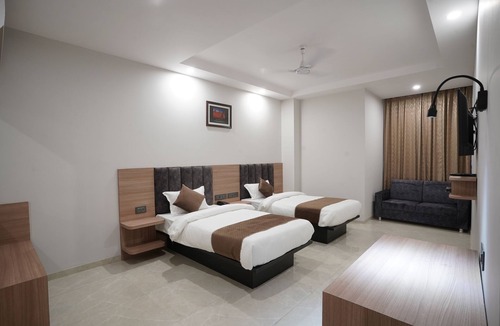 Tonk Road Hotel | Hotel Krishna Inn