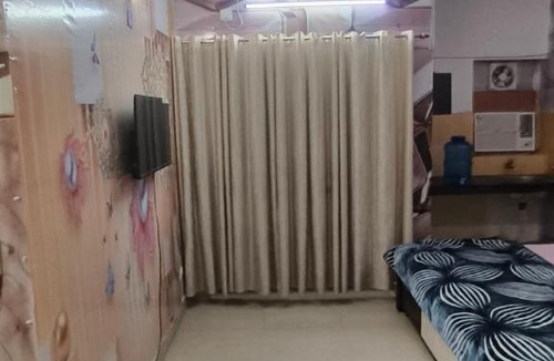 Vrindavan Apartment | Hotel Krishna Orchid- Near Prem Mandir