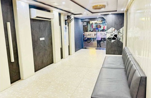 Varanasi Hotel | Hotel M K Grand