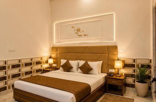 Faizabad Apartment | HOTEL M-N-O-H-R PALACE NEAR RAMMANDIR Ayodhya
