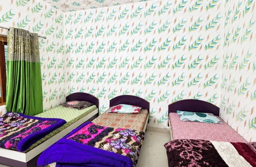 Tehri Hotel | Hotel Maheshwari Palace & Banquet
