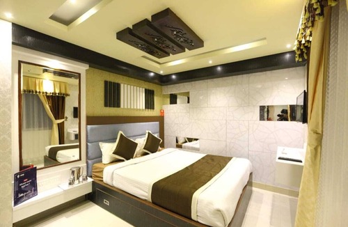 Ooty Hotel | Hotel Maneck