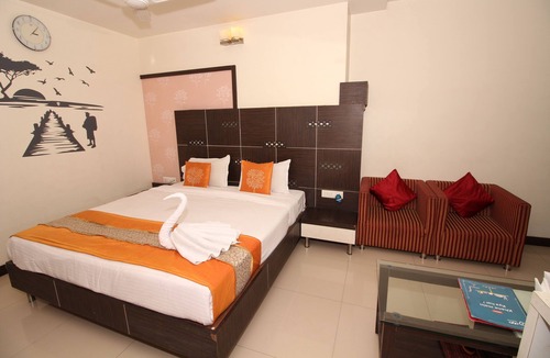 Raipur Hotel | Hotel Meera