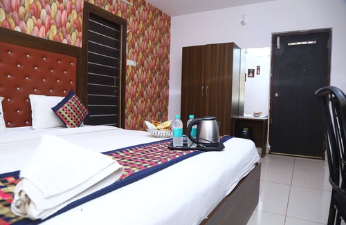 Shamshabad Hotel | Hotel MN Grand