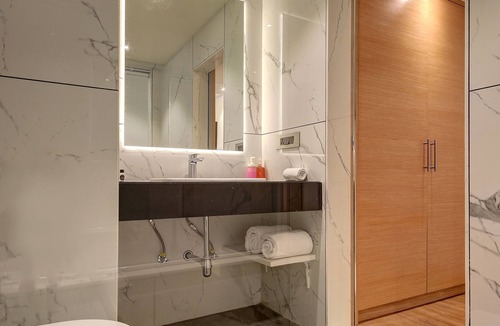 Ghansoli Hotel | Hotel Mumbai House Ghansoli