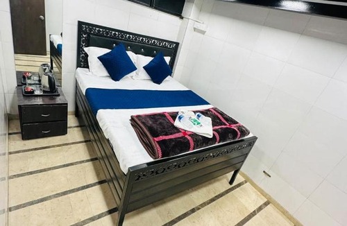 Prabhadevi Hotel | Hotel Nadeem Tiger Residency Inn by Hotelist