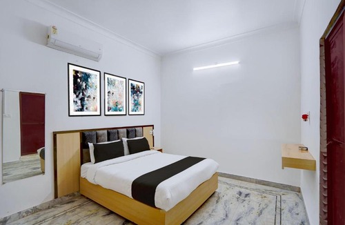 Gorakhpur Hotel | Hotel O A5 Blue