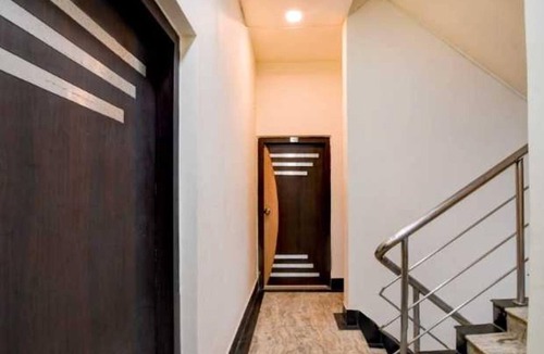 Barasat House | Hotel O Adamas University Barasat